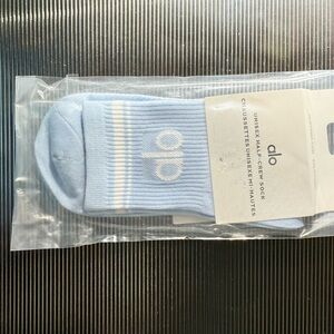 ALO Yoga Light Blue Unisex Half-Crew Socks